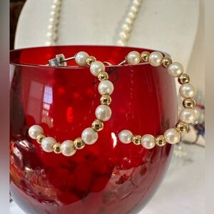 Open back pearl bead and gold bead earrings